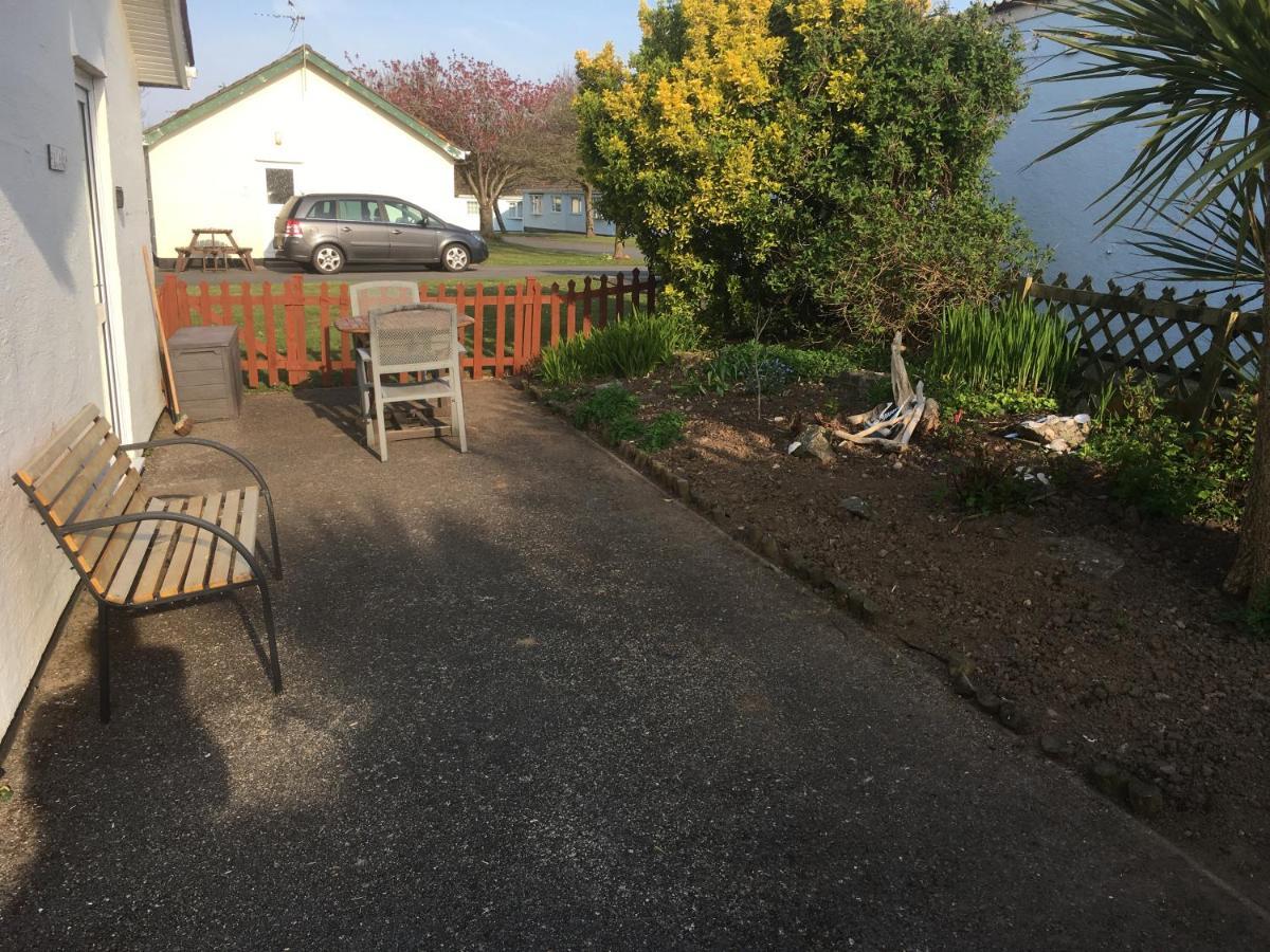 Number 43 The Gower Holiday Village Swansea Exterior photo
